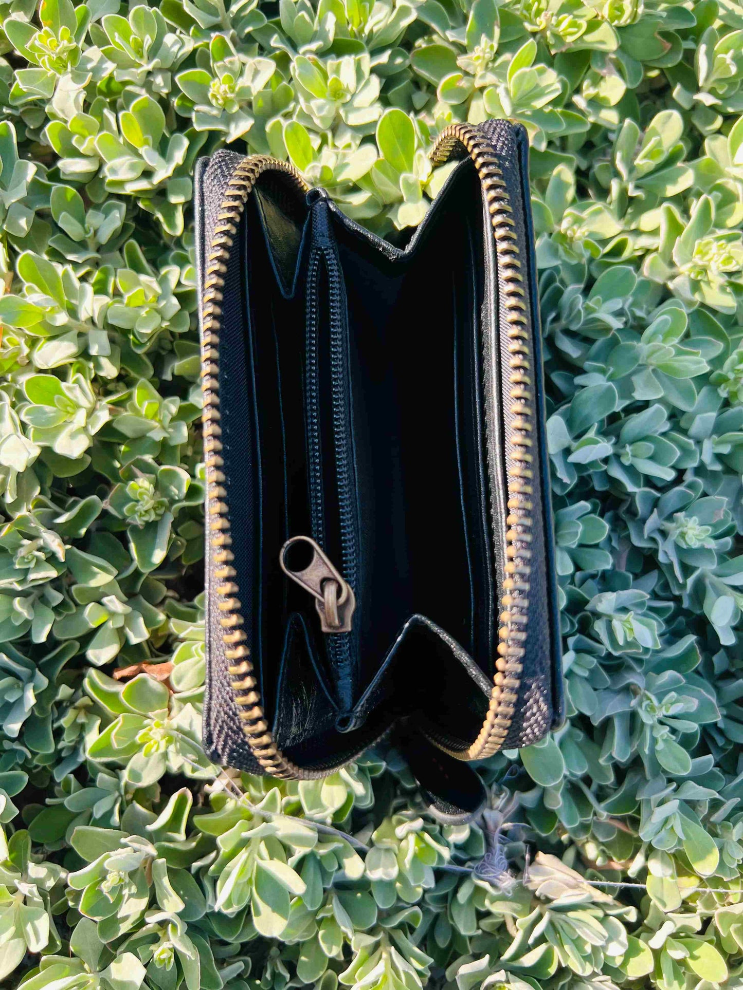 Fenzo™ Men’s Premium Genuine Leather Zip-Around Wallet & Organizer